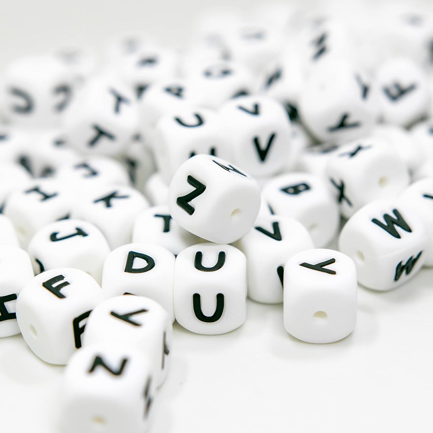 104 Pcs Silicone Letter Beads, 12mm Square Letter Beads, Silicone Beads for Keychain Making, Alphabet Silicone Beads for Bracelet Making (104) White