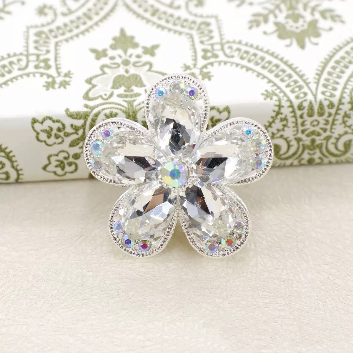 Kimhatter Heavy Duty Crystalline Five-Petal Flower Alloy Bead with Straight Hole
