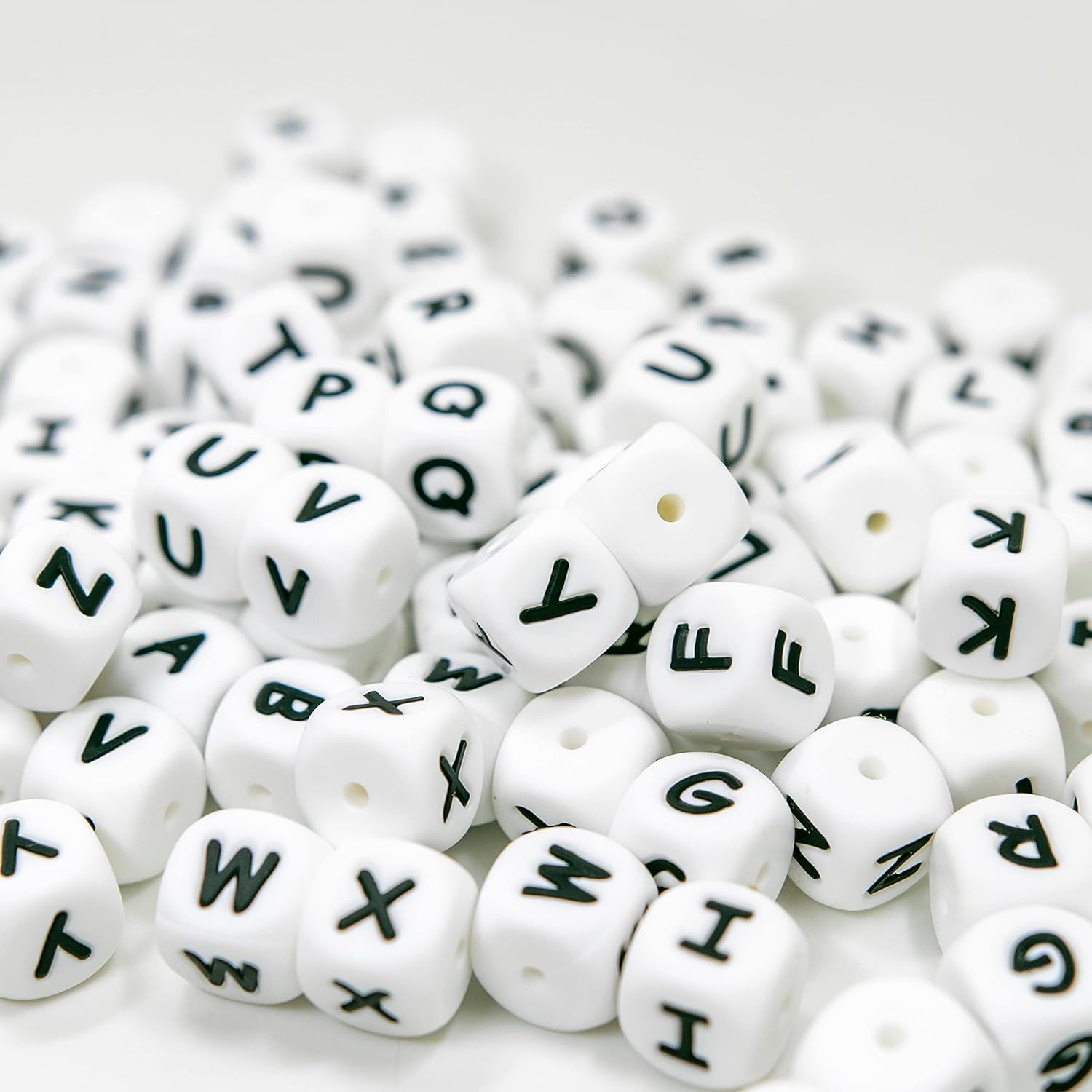 104 Pcs Silicone Letter Beads, 12mm Square Letter Beads, Silicone Beads for Keychain Making, Alphabet Silicone Beads for Bracelet Making (104) White