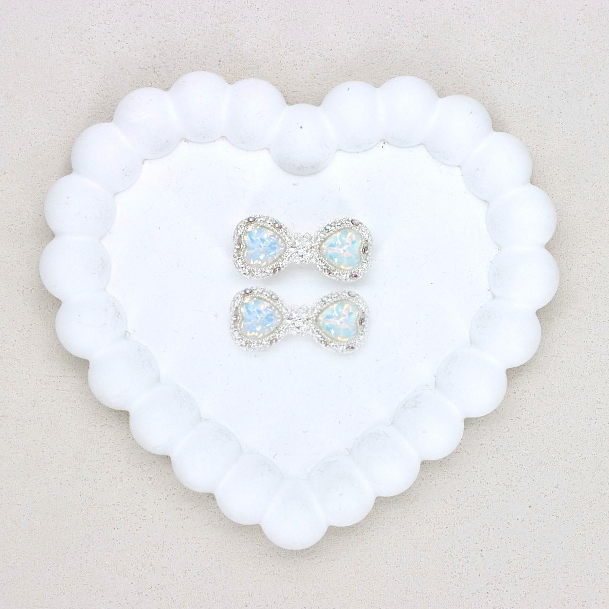 Kimhatter Mocha Alloy Bow Tie Bead with Colorful Diamond Balls 2pcs/bag