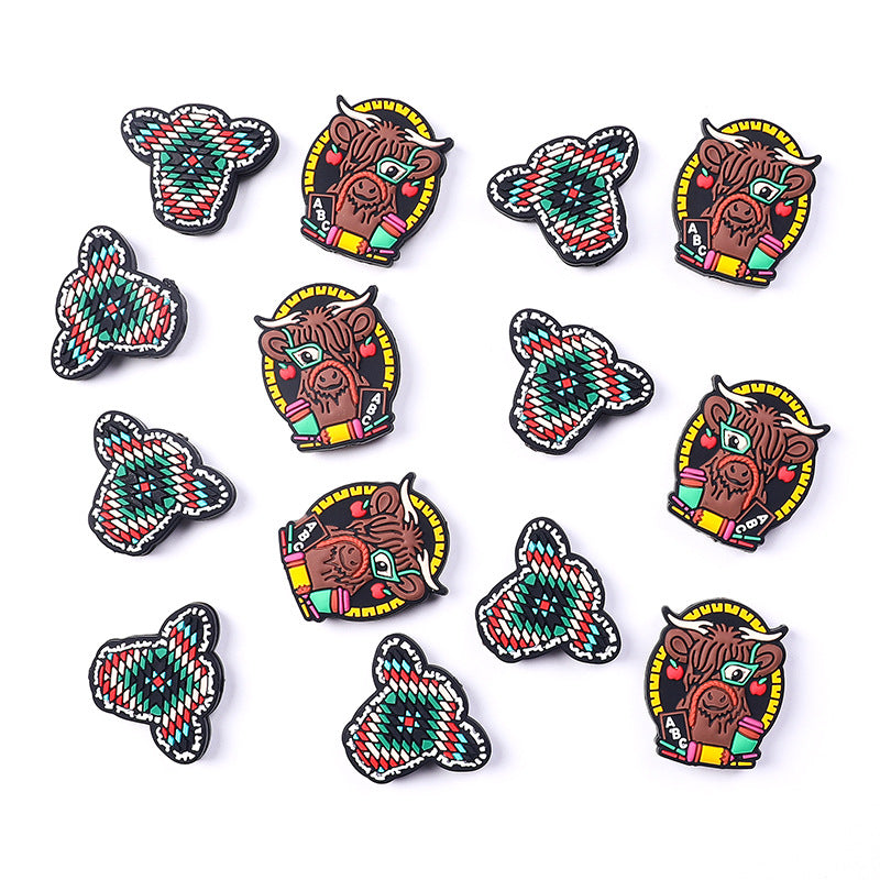 Cartoon highland cow silicone focal beads