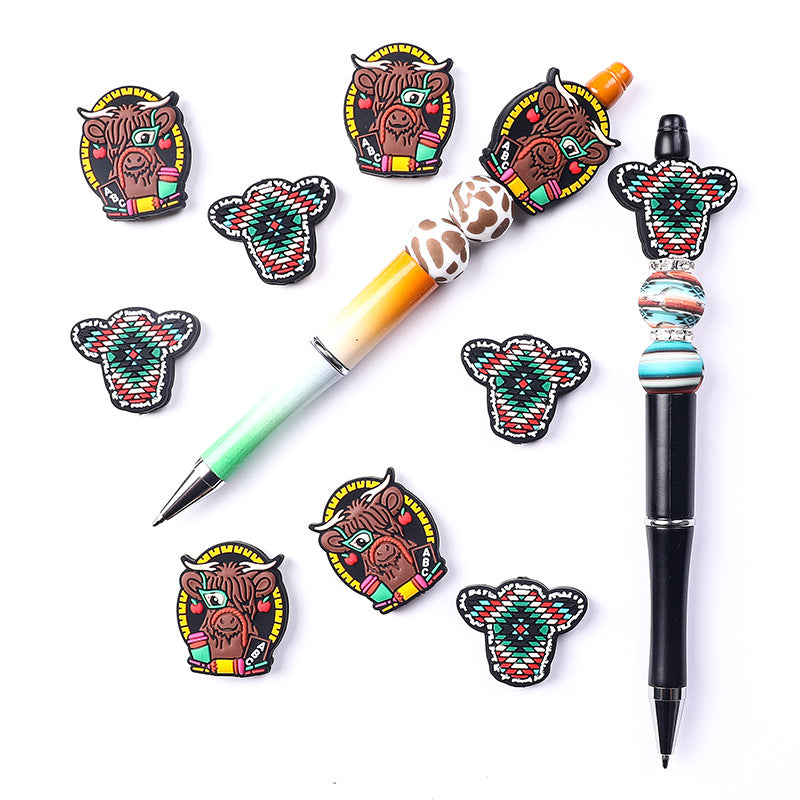 Cartoon highland cow silicone focal beads