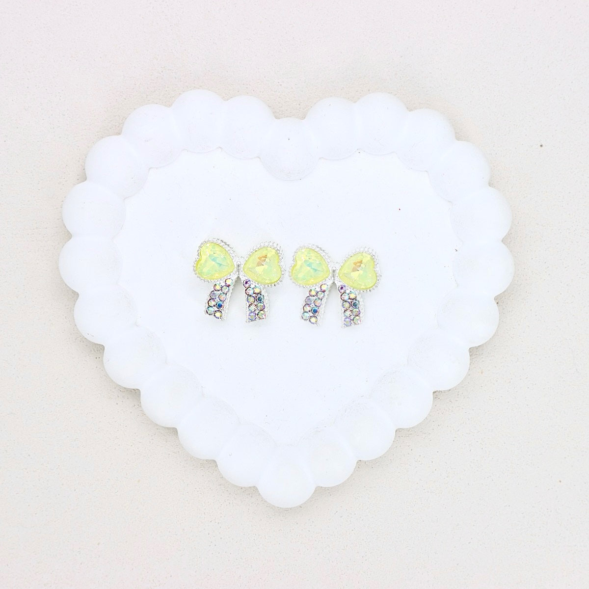 Kimhatter Alloy Butterfly Bow Charm Bead with Straight Ho 2pcs/bag